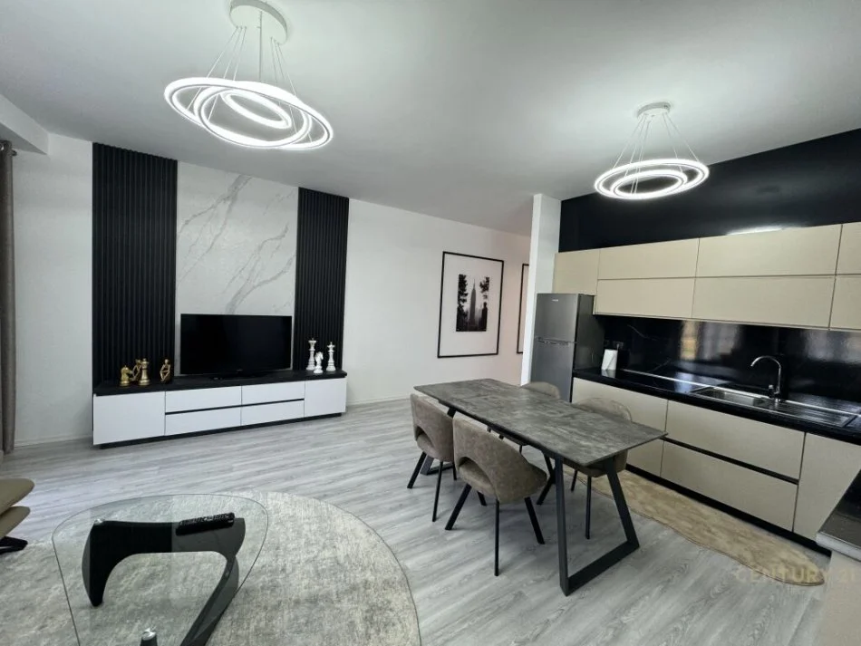 Tirane, jepet me qera 3+1+Ballkon Kati 4, 143 m² 1.200 € 