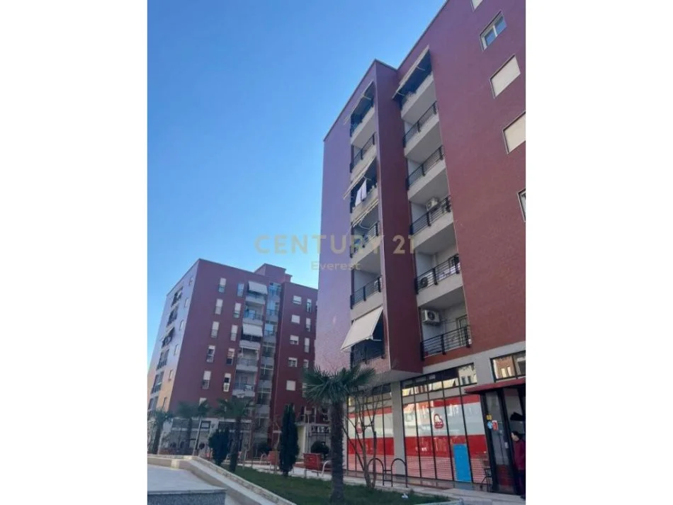 Tirane, shitet apartament 1+1 Kati 3, 63 m² 118.000 € (DON BOSCO)