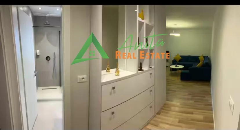 Tirane, jepet me qera apartament 1+1+Ballkon Kati 3, 55 m² 600 € (Bulevardi Zogi I)