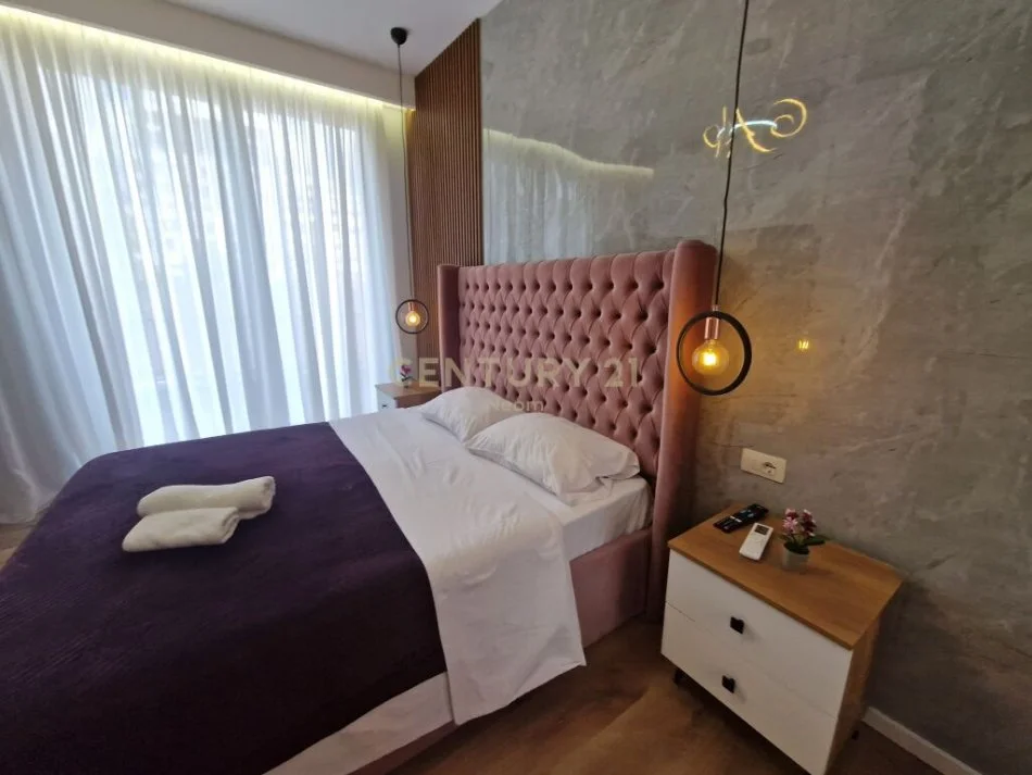Tirane, shitet apartament 1+1 Kati 1, 88 m² 196.000 € (pazari i ri)