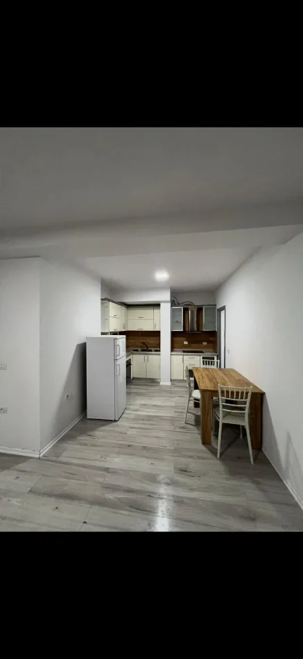 Tirane, jepet me qera apartament 1+1+parkim Kati 2, 65 m² 550 € (Don Bosko prane Viva Market)