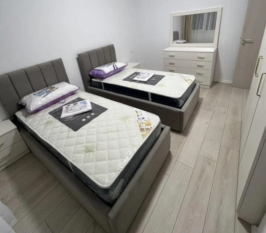 Tirane, jepet me qera , 