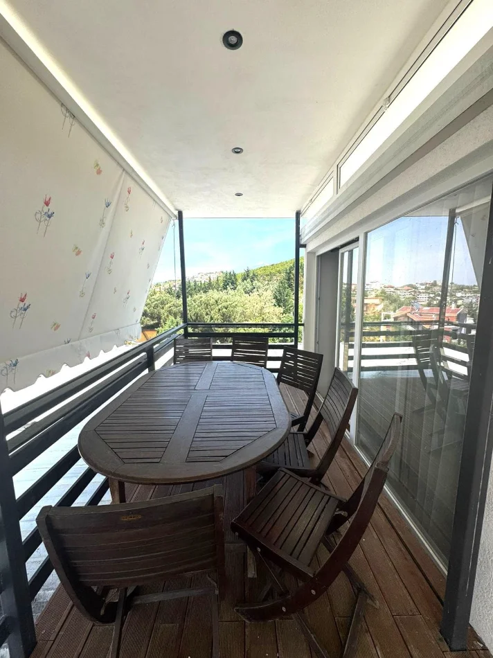 Tirane, jepet me qera apartament 2+1 Kati 7, 120 m² 630 € (shkoze)