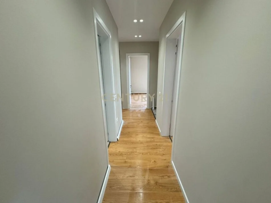 Tirane, shes apartament 2+1 Kati 2, 107 m² 255.000 € 