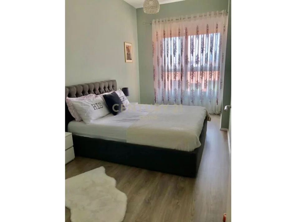 Tirane, shitet apartament 2+1 Kati 4, 84 m² 128.000 € (Ali Demi)