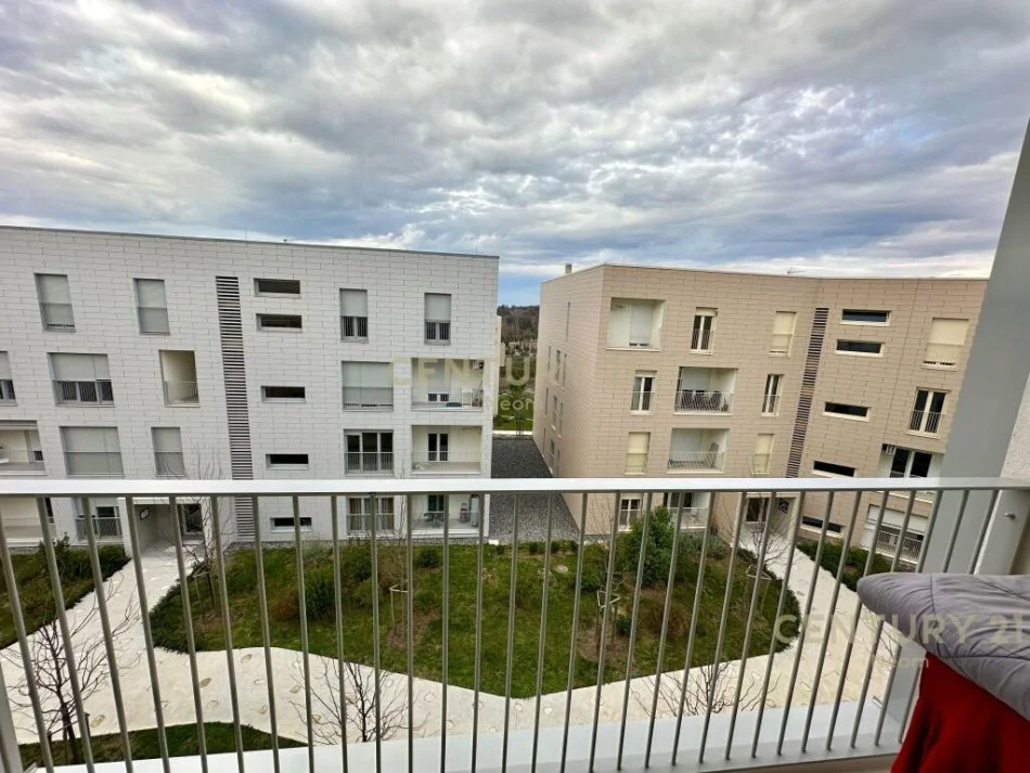 Tirane, shitet apartament 3+1 Kati 2, 125 m² 330.000 € (LIQENI I THATE!)