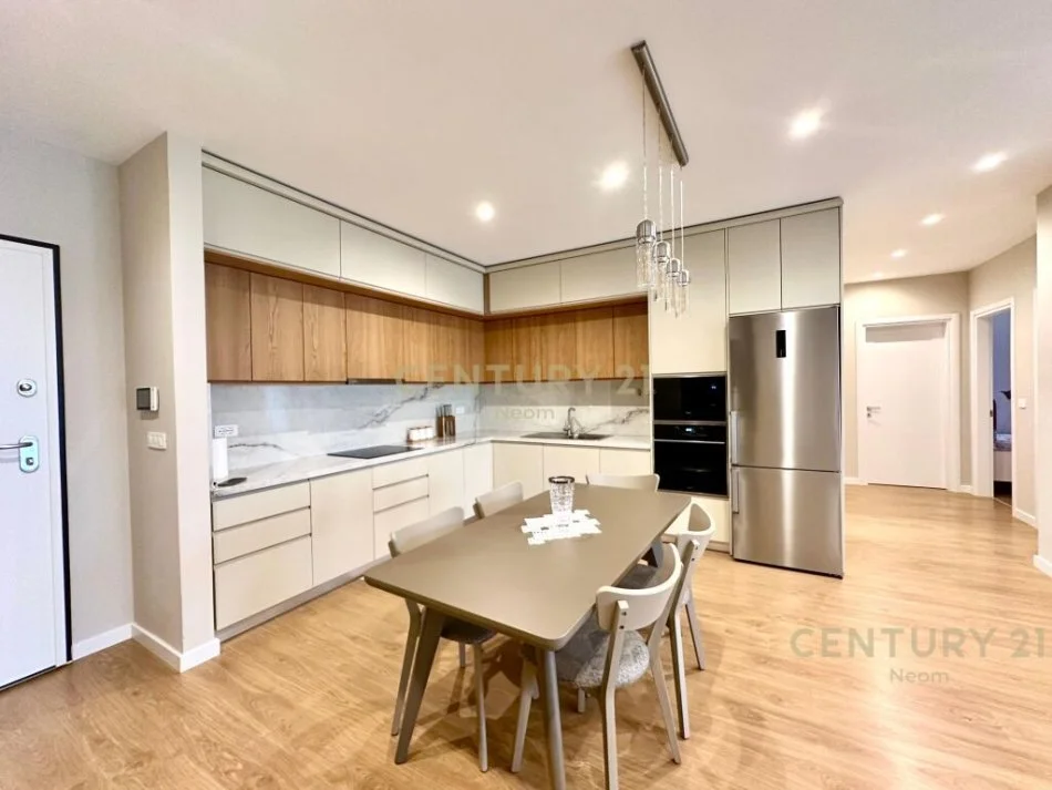 Tirane, shitet apartament 3+1 Kati 2, 125 m² 330.000 € (LIQENI I THATE!)