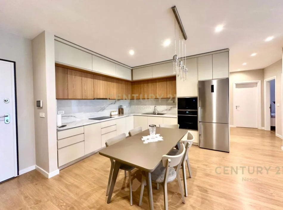 Tirane, shitet 3+1 Kati 2, 125 m² 320.000 € (Liqeni I Thate)