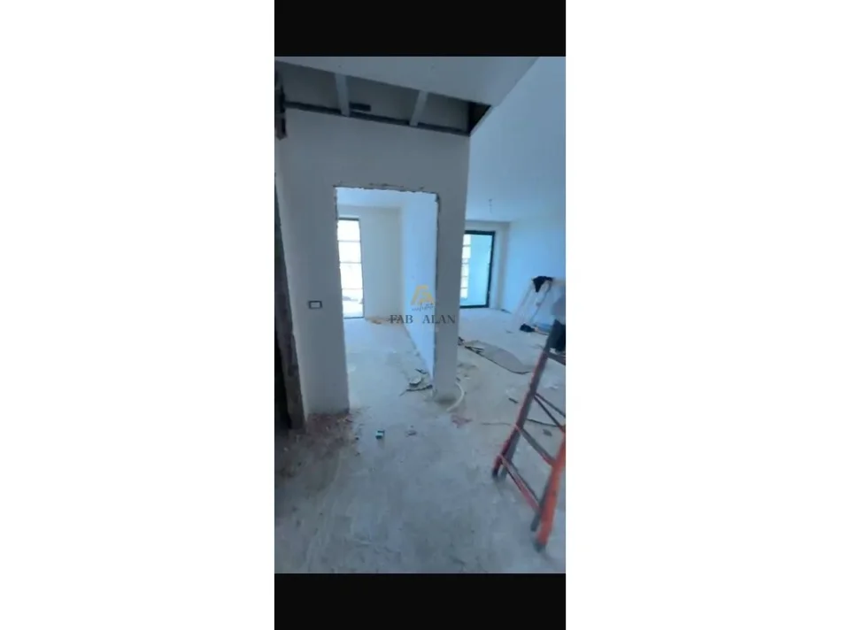 Sarande, shitet apartament 1+1+Ballkon Kati 1, 72 m² 230.272 € (72)