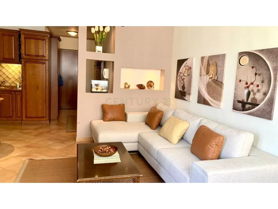 Tirane, jepet me qera apartament 1+1 Kati 7, 60 m² 600 € 