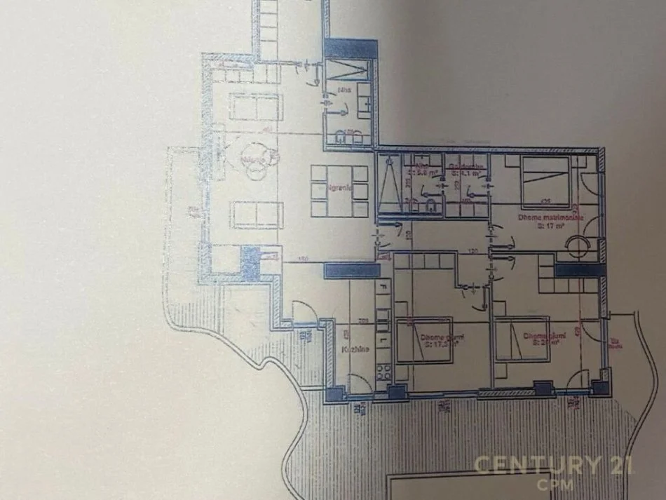 Tirane, jepet me qera dyqan Kati 5, 270 m² 4.000 € 