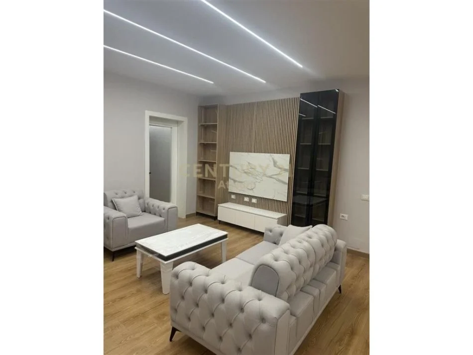 Tirane, shes apartament 2+1 Kati 3, 91 m² 180.000 € 