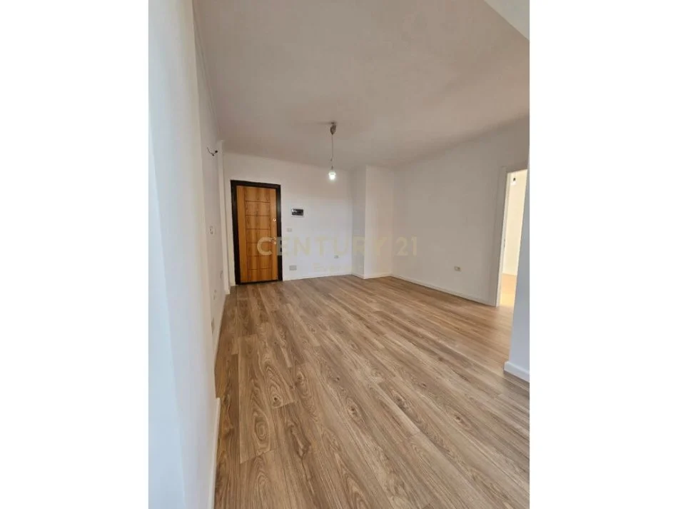 Tirane, shes apartament 1+1 Kati 2, 47 m² 112.000 € 