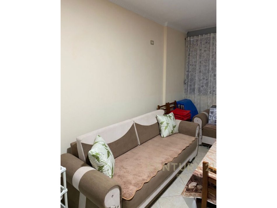 Mali Robit, shitet apartament 1+1 Kati 0, 31 m² 49.000 €