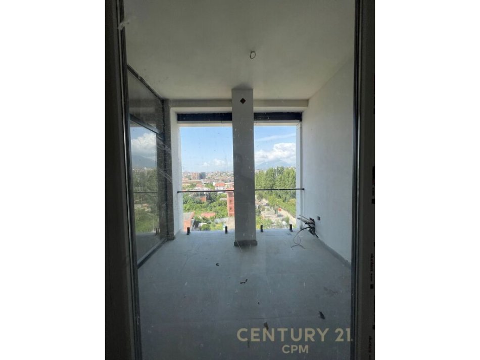 Tirane, shitet apartament 2+1 , 119 m² 170.000 € 