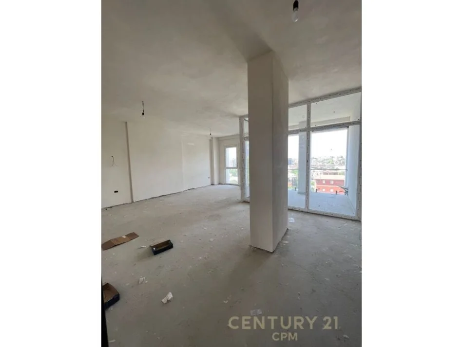 Tirane, shitet apartament 2+1 , 119 m² 170.000 € 