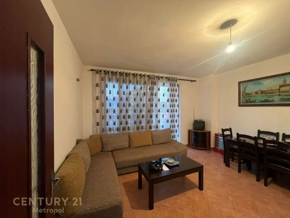 Tirane, shitet apartament Kati 6, 118 m² 132.000 € 