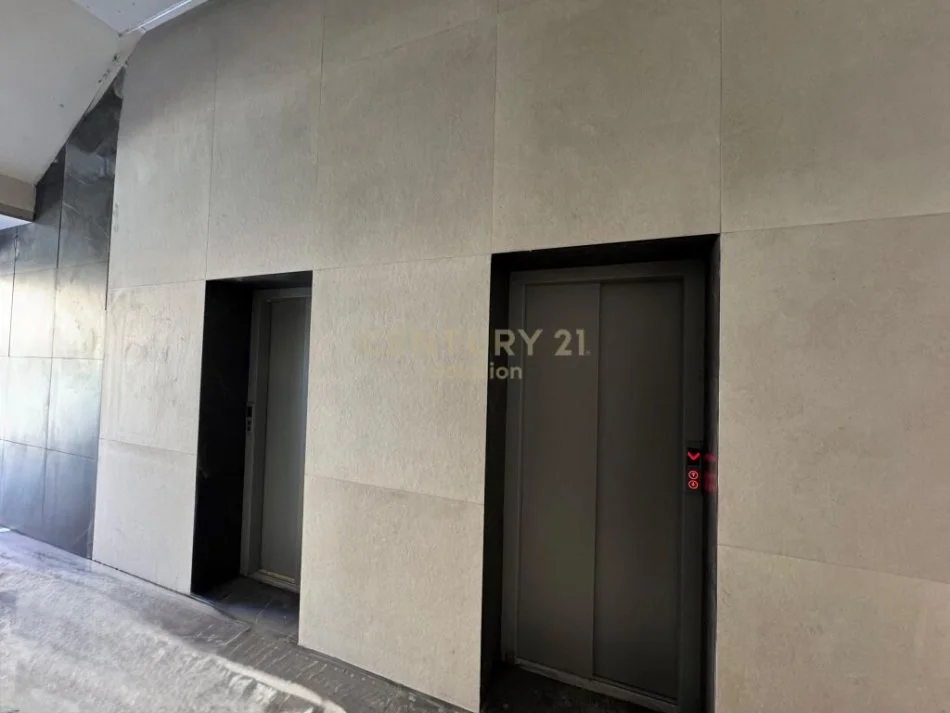 Tirane, shitet apartament 2+1 Kati 7, 80 m² 128.000 € 