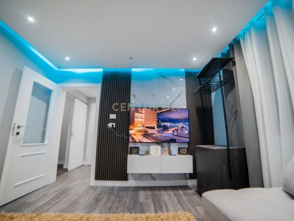 Tirane, shes apartament 2+1 Kati 1, 53 m² 140.000 € 