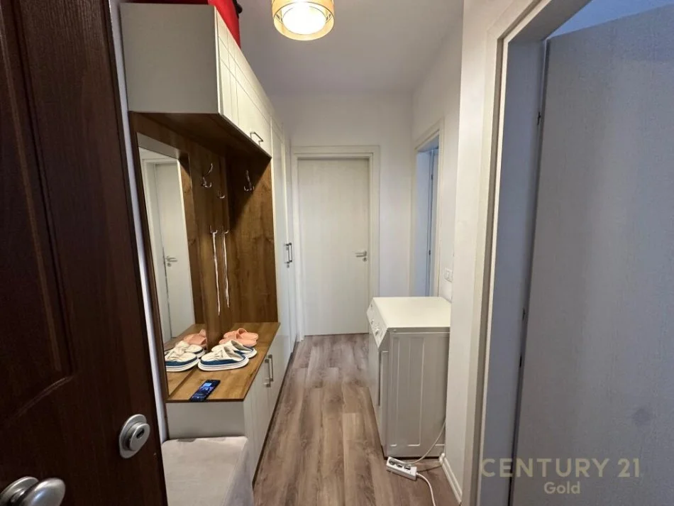 Tirane, shes apartament 1+1 Kati 1, 52 m² 105.000 € 