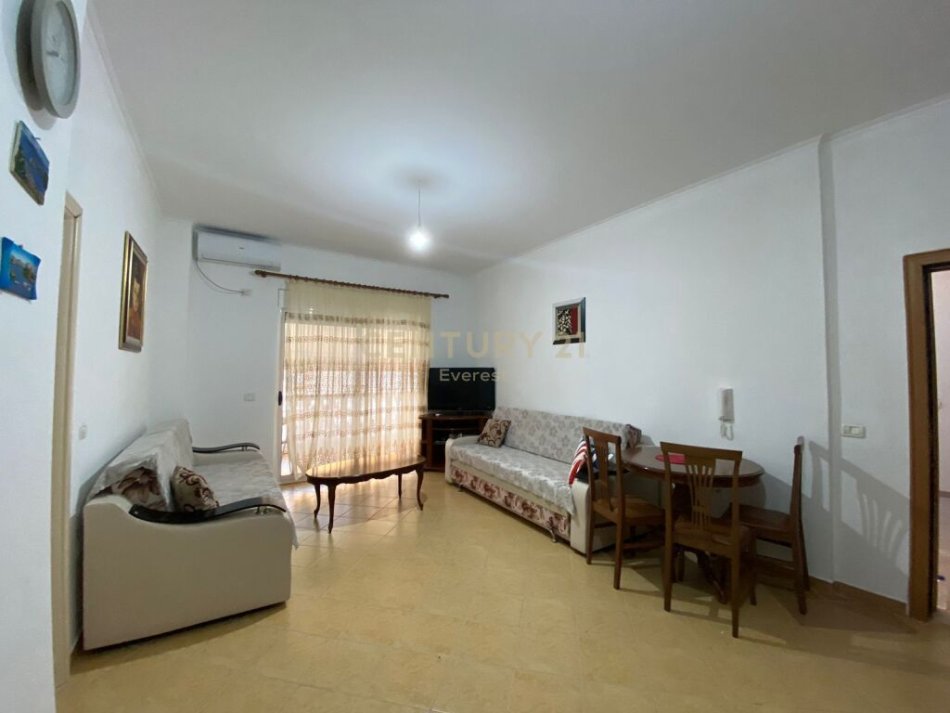 Golem, shitet apartament 1+1 Kati 1, 70 m² 105.000 € 