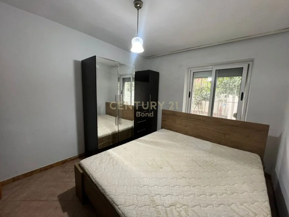 Tirane, shes apartament 2+1 Kati 1, 85.000 m² 85.000 € 