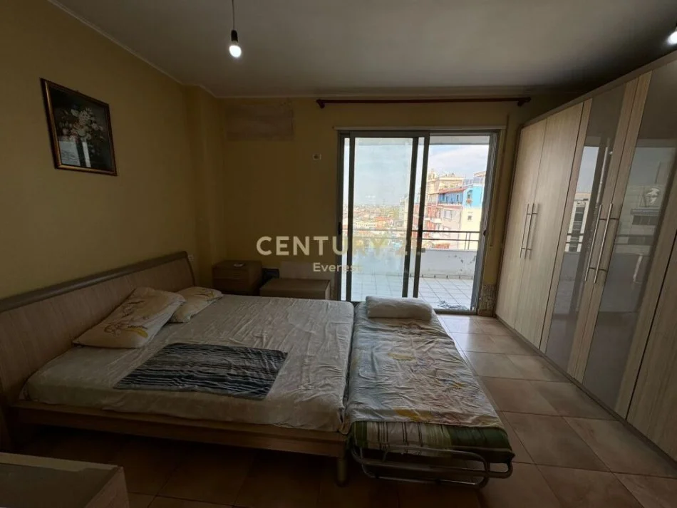 Tirane, shitet apartament 2+1 Kati 8, 122 m² 160.000 € (CASA ITALIA)