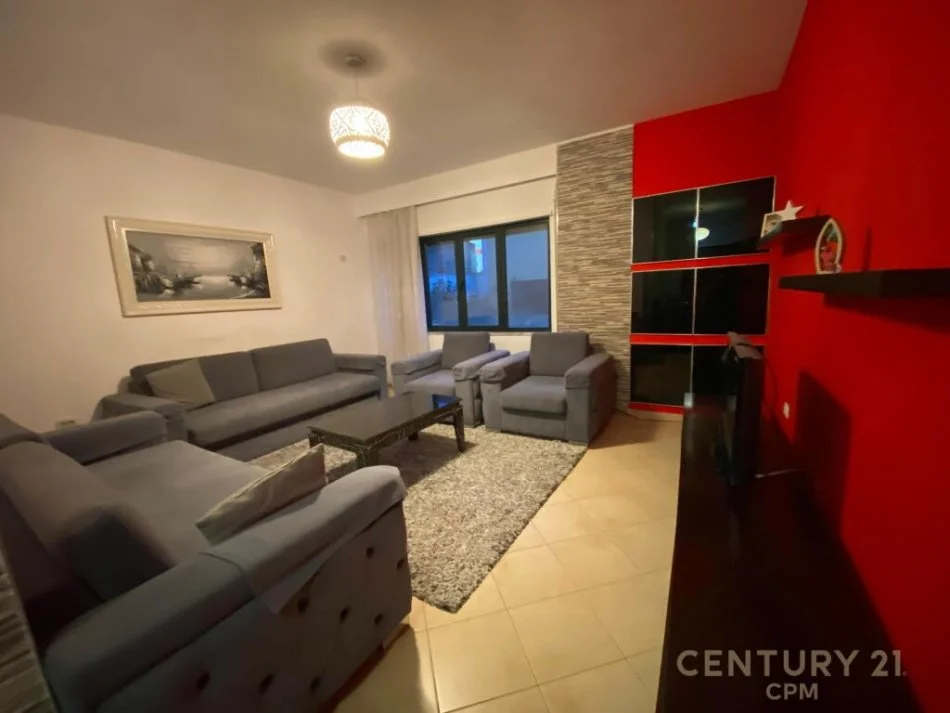 Tirane, shes apartament 1+1 Kati 2, 73 m² 120.000 € 