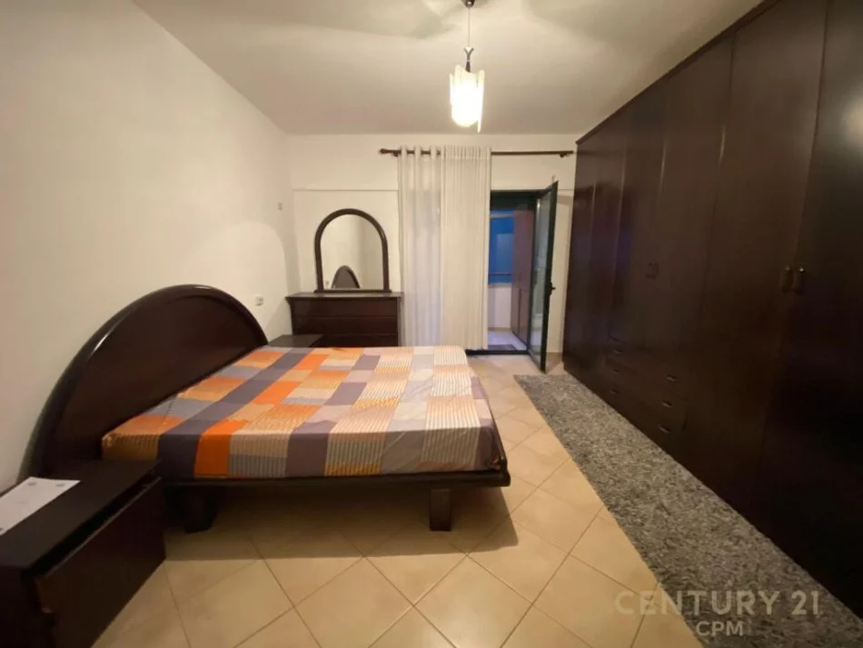 Tirane, shes apartament 1+1 Kati 2, 73 m² 120.000 € 