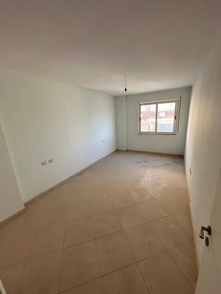 Tirane, shitet apartament 2+1+Aneks+Ballkon Kati 3, 114 m² 114.000 € (Fresk)