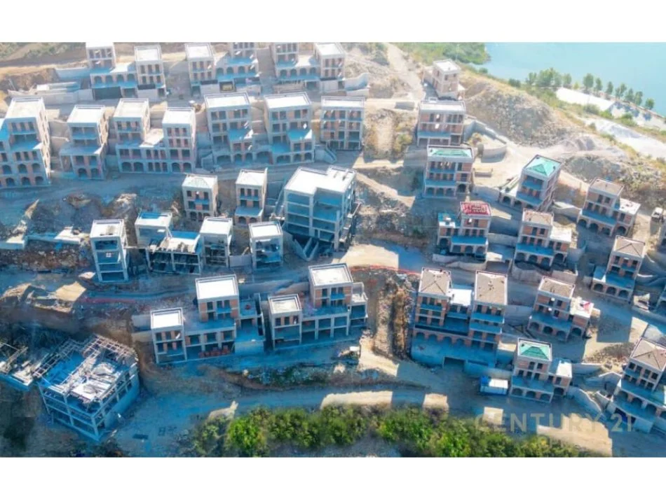 Sarande, shes apartament 1+1+Ballkon Kati 4, 59 m² 248.000 € (Kompleksi Manastirit)