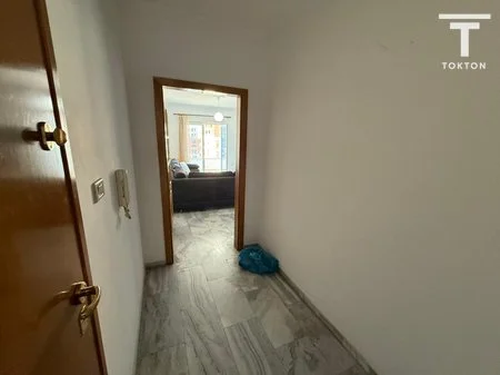 Tirane, shitet apartament 3+1 , 127 m² 209.000 € 