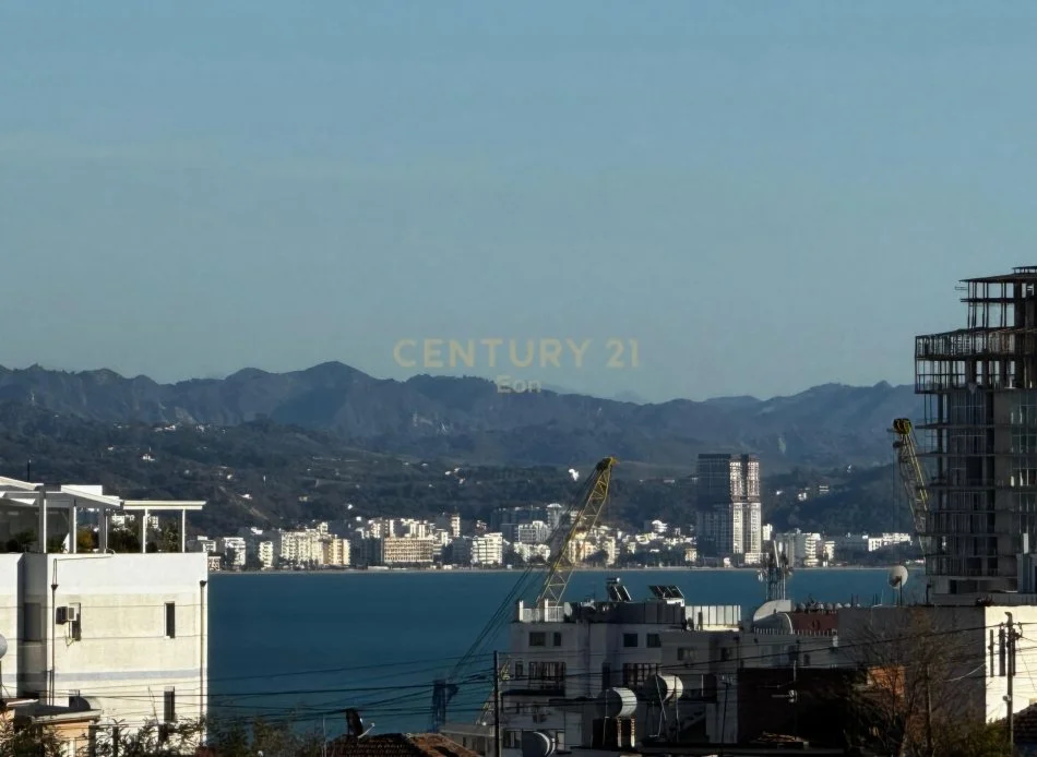 Durres, shitet Vile 4+1+Ballkon Kati 2, 372 m² 820.000 € (Qendra, DURRËS)