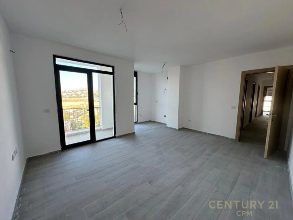 Tirane, shes apartament 1+1 Kati 5, 60 m² 78.000 € 