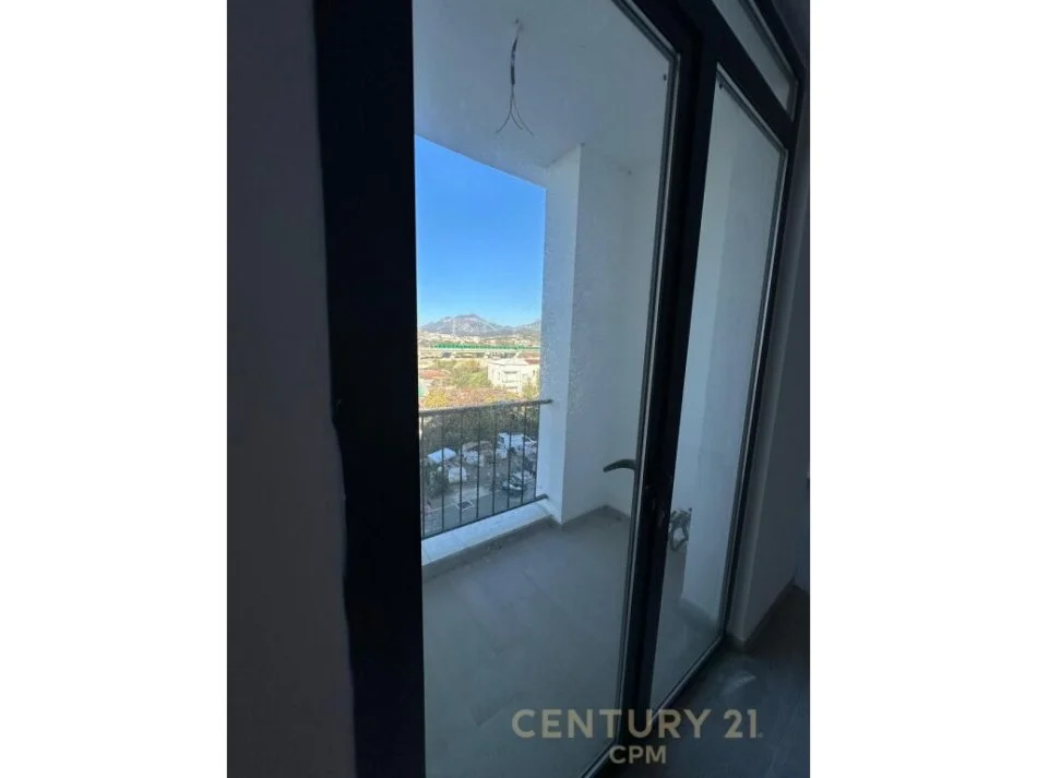 Tirane, shes apartament 1+1 Kati 5, 60 m² 78.000 € 