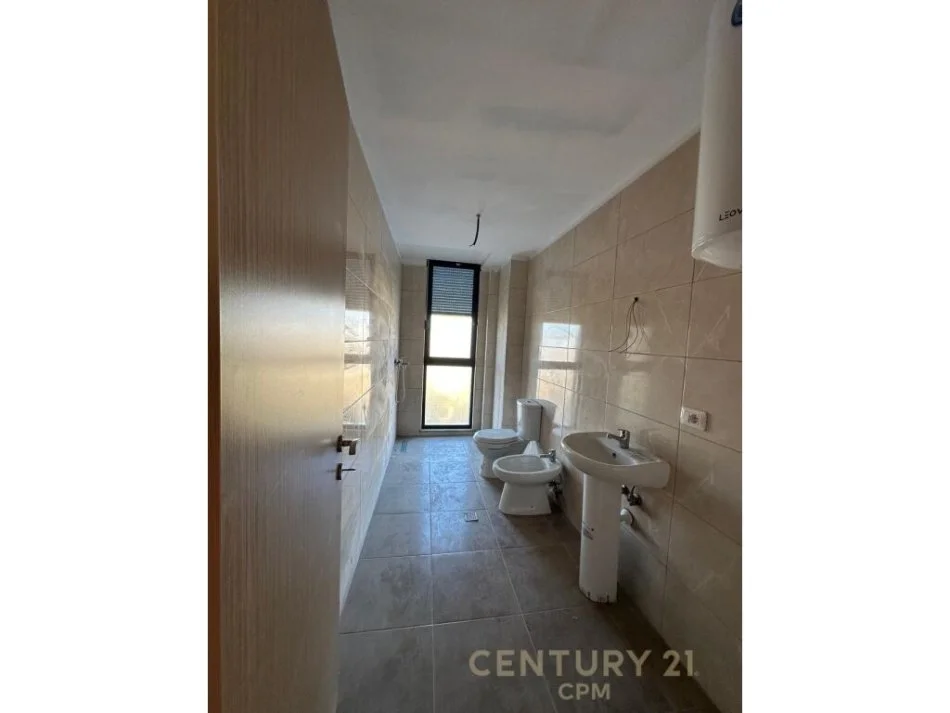 Tirane, shes apartament 2+1 Kati 2, 96 m² 120.000 € 