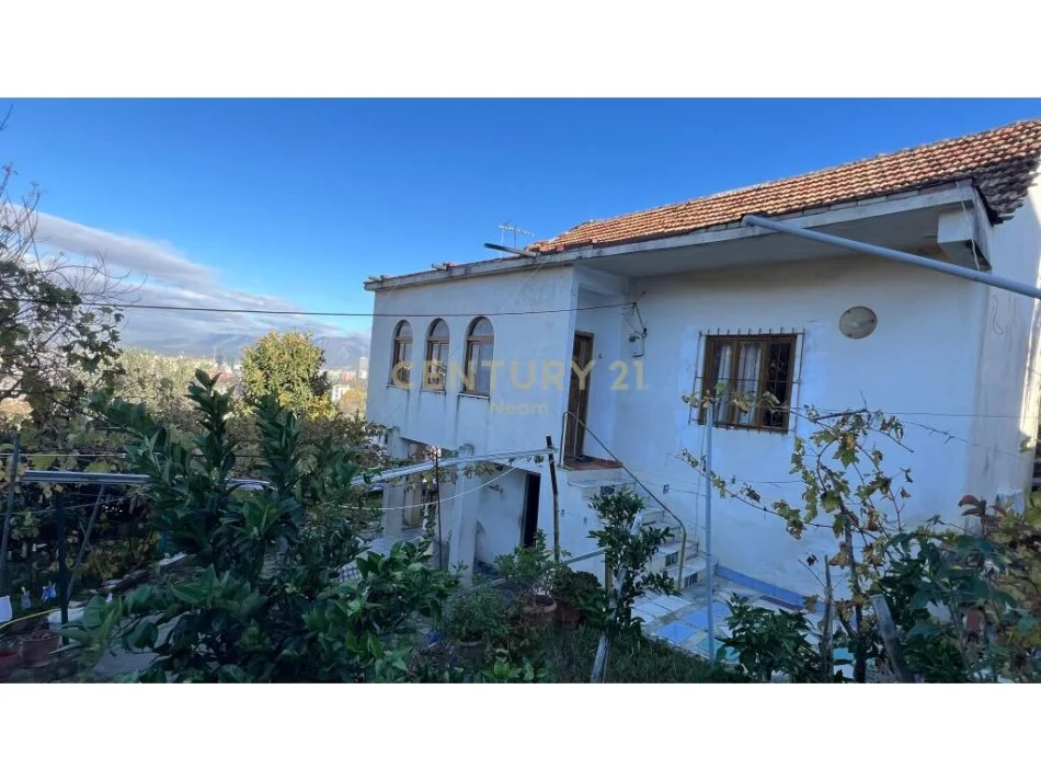 Tirane, shitet shtepi 2 Katshe Kati 0, 178 m² 195.000 € (Neom104338)