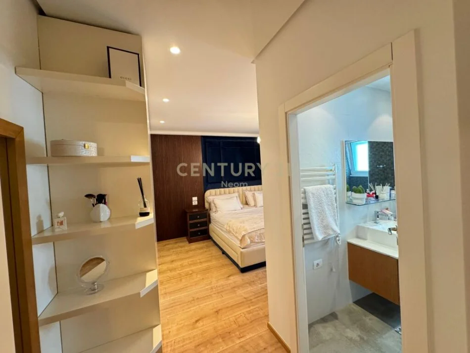 shitet 2+1+Ballkon , (Neom104379)