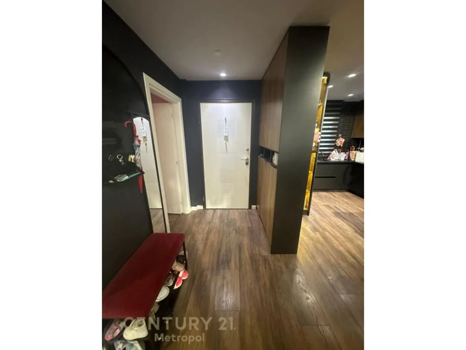 Tirane, shes apartament 2+1 Kati 1, 110 m² 240.000 € 