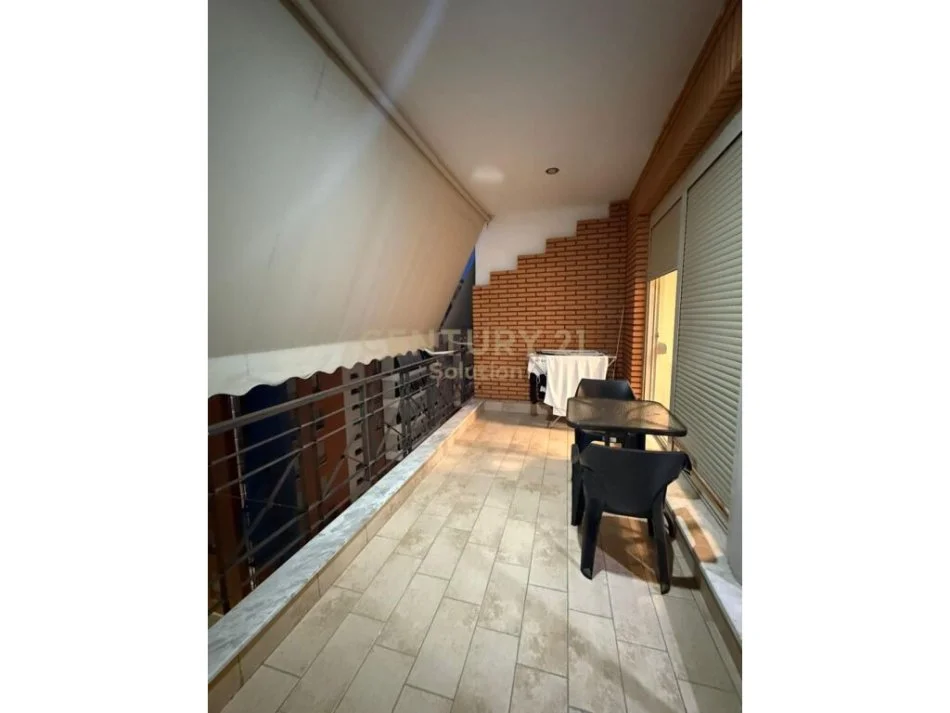 Tirane, jepet me qera apartament 1+1 Kati 7, 60 m² 600 € 