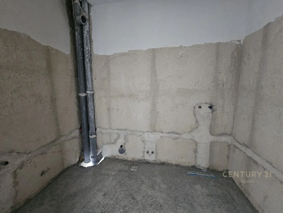 Tirane, shes apartament 1+1 Kati 1, 59 m² 