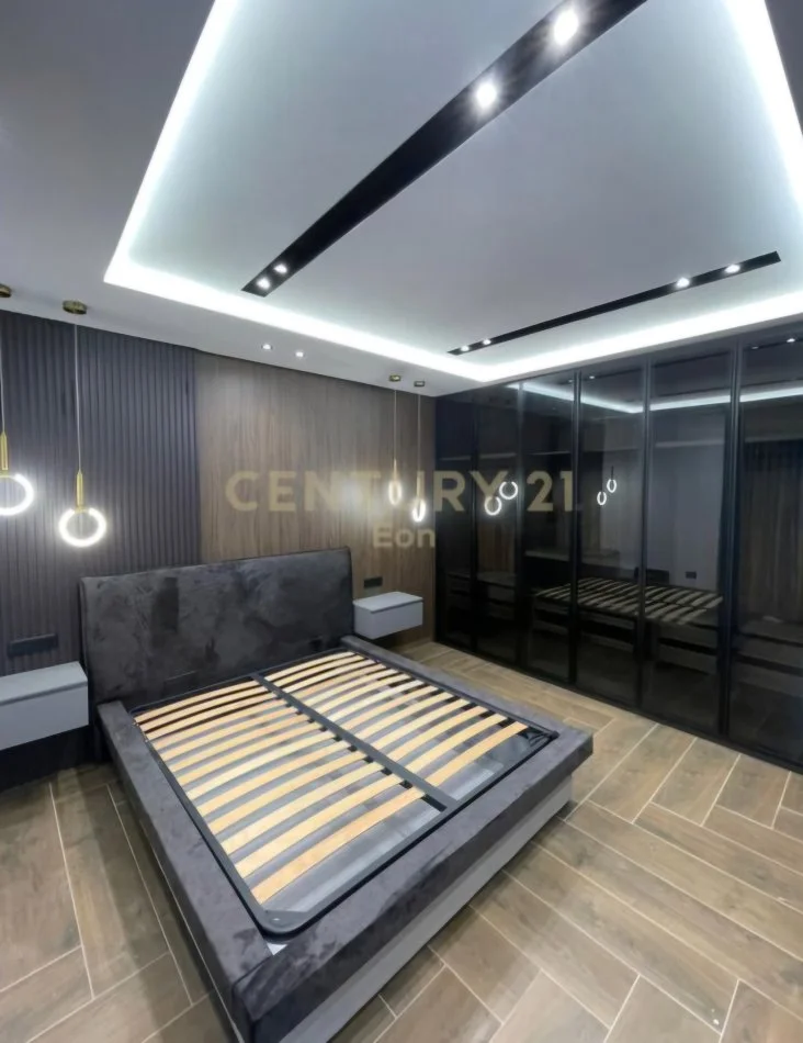 Durres, shitet apartament 2+1 Kati 5, 105 m² 230.000 € (Rruga e re e Portit)