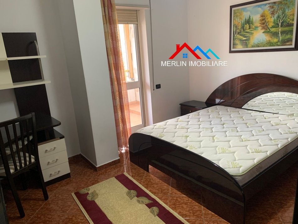 Tirane,jepet me qera apartament 1+1,kati 5,90m2, 520 euro,( DON BOSKO)