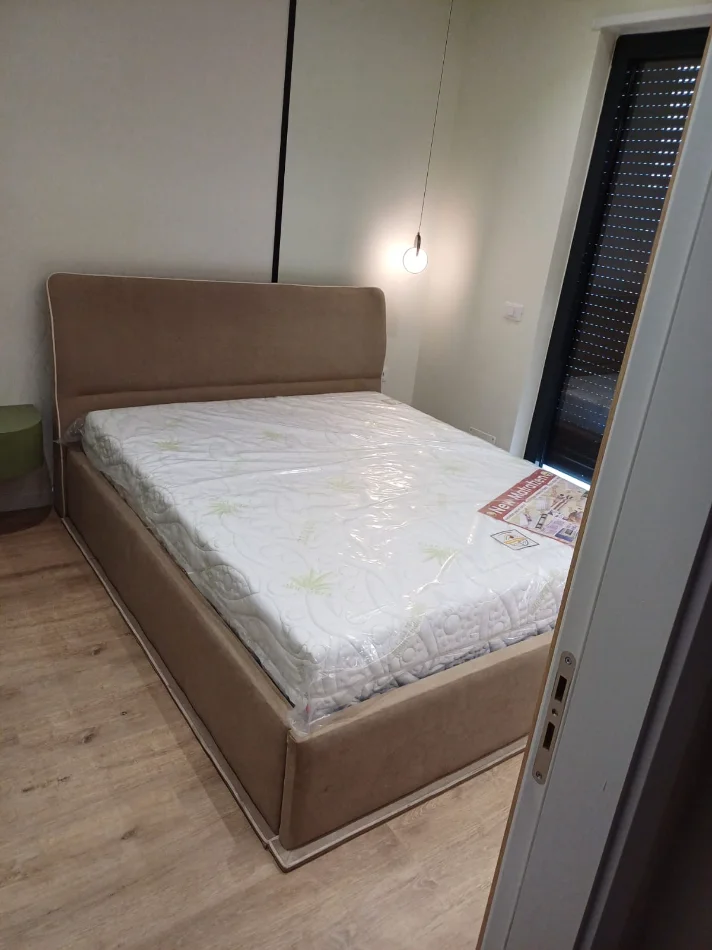 Tirane, jepet me qera apartament 1+1 Kati 6, 57 m² 650 € (Rruga Karl Gega)