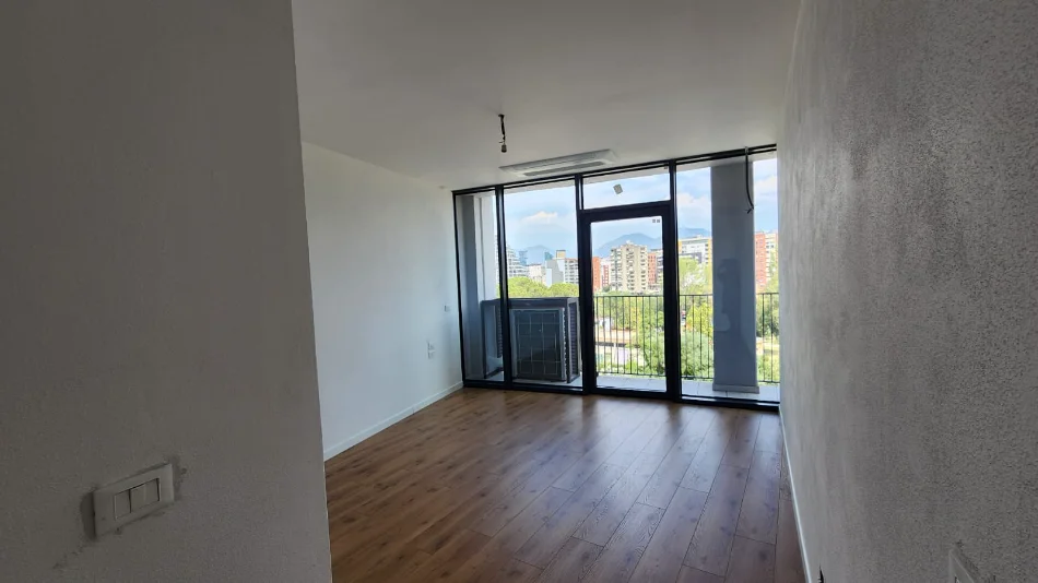 Tirane, shitet apartament 2+1+Ballkon , 132 m² 457.000 € (Lake View Rezidence Liqeni Tiranes)