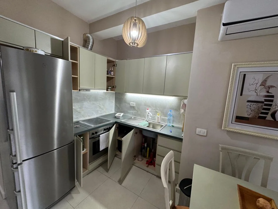 Durres, shitet apartament 2+1 Kati 0, 72 m² 270.000 € (VALAMAR)