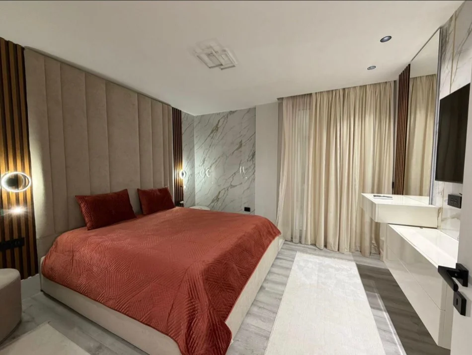 Tirane, jepet me qera apartament 2+1 Kati 6, 140 m² 2.300 € 