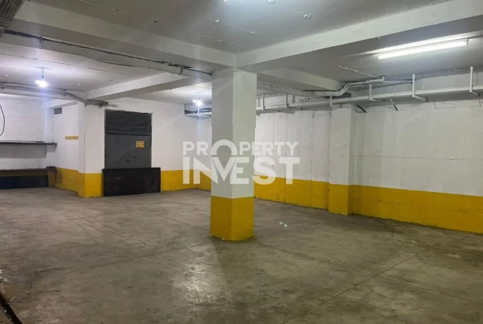 Tirane, jepet me qera garazh Kati -1, 125 m² 500 € (5 Maji)