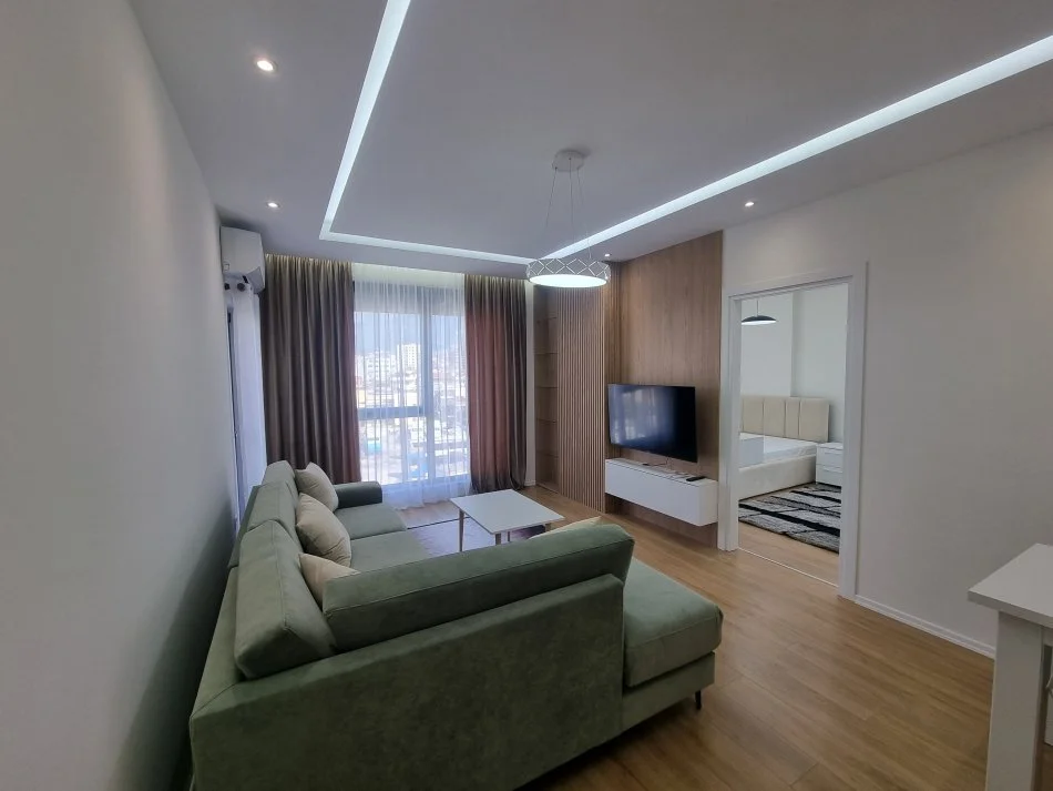 Tirane, jepet me qera apartament 2+1 Kati 4, 93 m² 750 € (Porcelan)