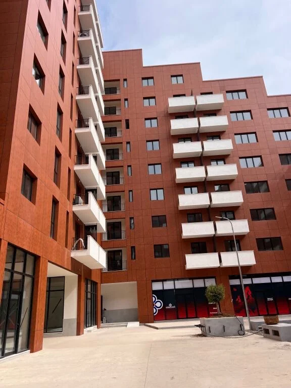 Tirane, shitet apartament 1+1 Kati 9, 81 m² 693.021.941 € 